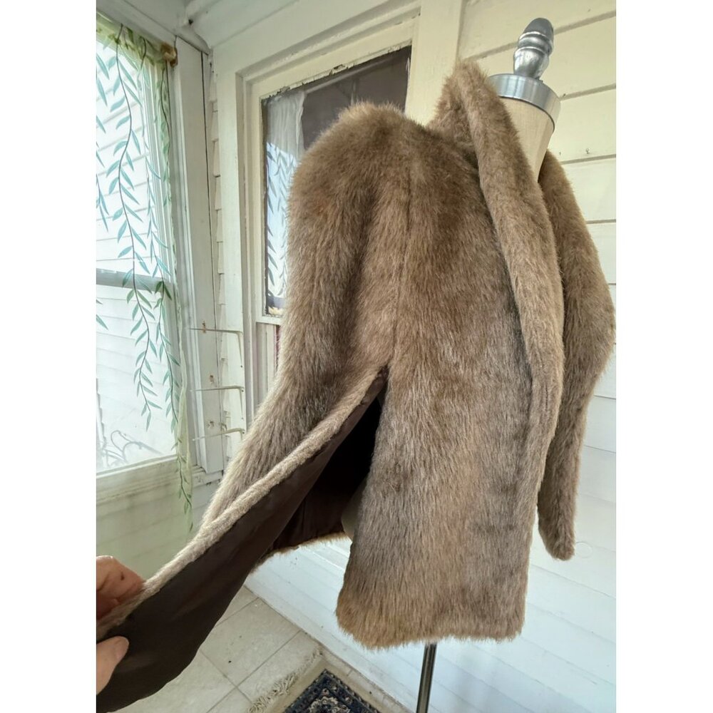 Vintage 60's Faux Fur Stole/Cape/Wrap Warm Beige - Picture 5 of 16